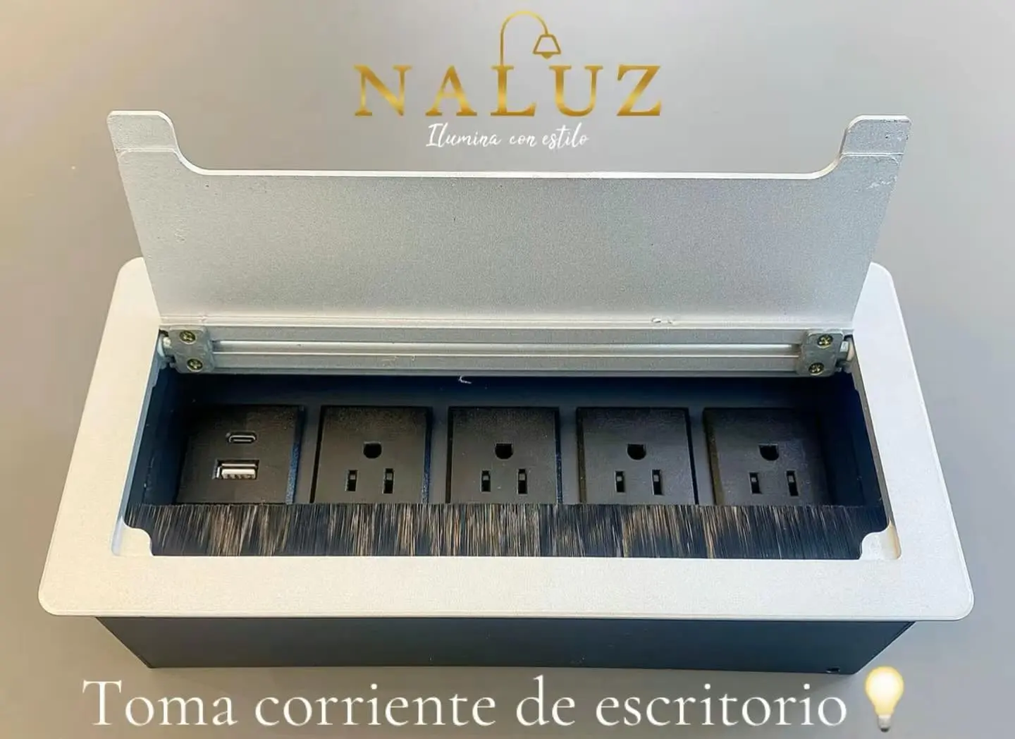 Lámparas LED y material eléctrico en Loja - Tomacorrientes Universales SCHUKO